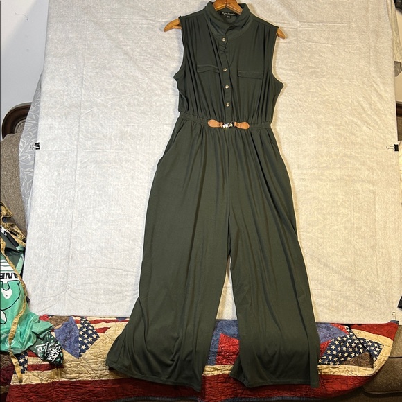 Ryan Michelle Sleeveless Olive Green belted Jumpsuit PL - Picture 1 of 8